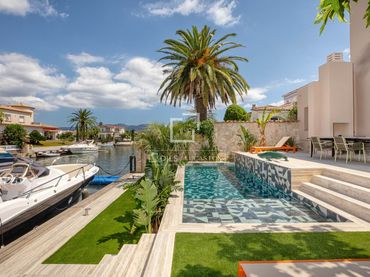 Xalet amb piscina en venda a Francolí - Freser - Noguera