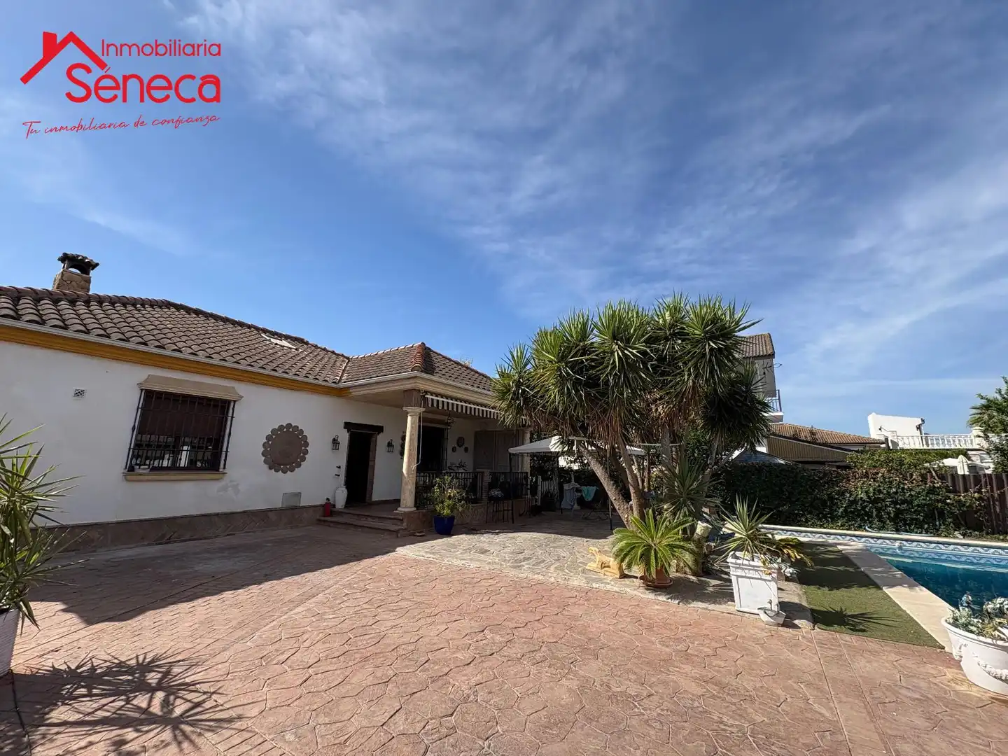 Villa mit Pool zum Verkauf in La Laguna