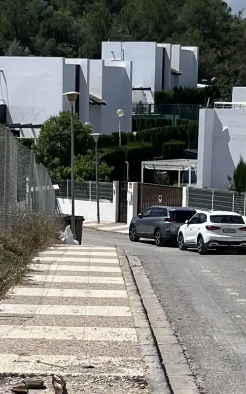 Wohnbaugrundstück zum Verkauf in Urbanizacion Bosque, imagen 9
