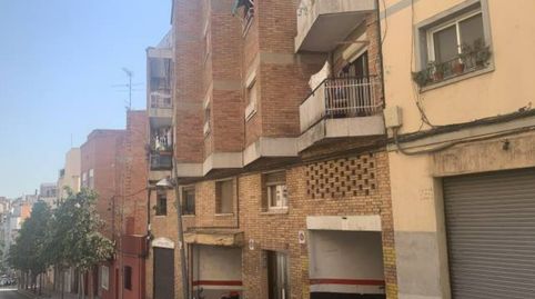 Foto 2 de Apartamento en venta en Autonomia, 37, -1, Llefià, Badalona