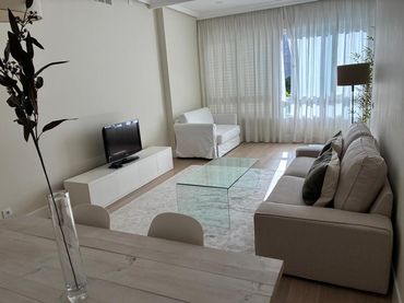 Apartament amb ascensor de lloguer a Calle de Juan Ramón Jiménez 8