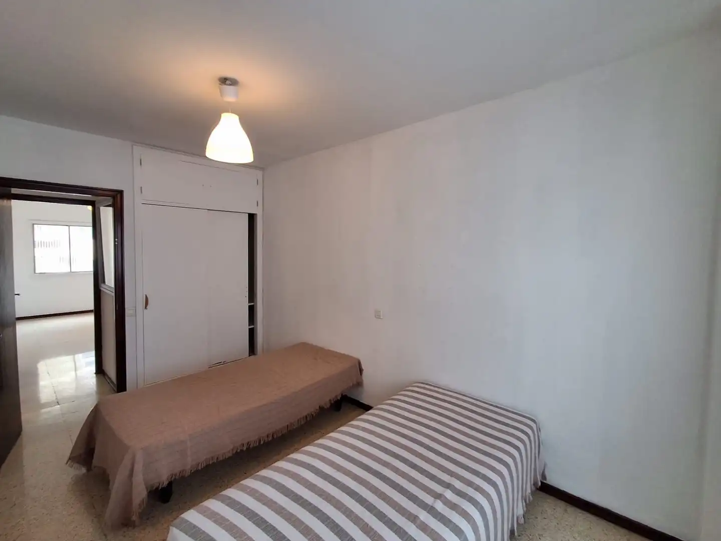Habitación de Piso de alquiler en Las Palmas de Gran Canaria con Parquet, Horno y Balcón