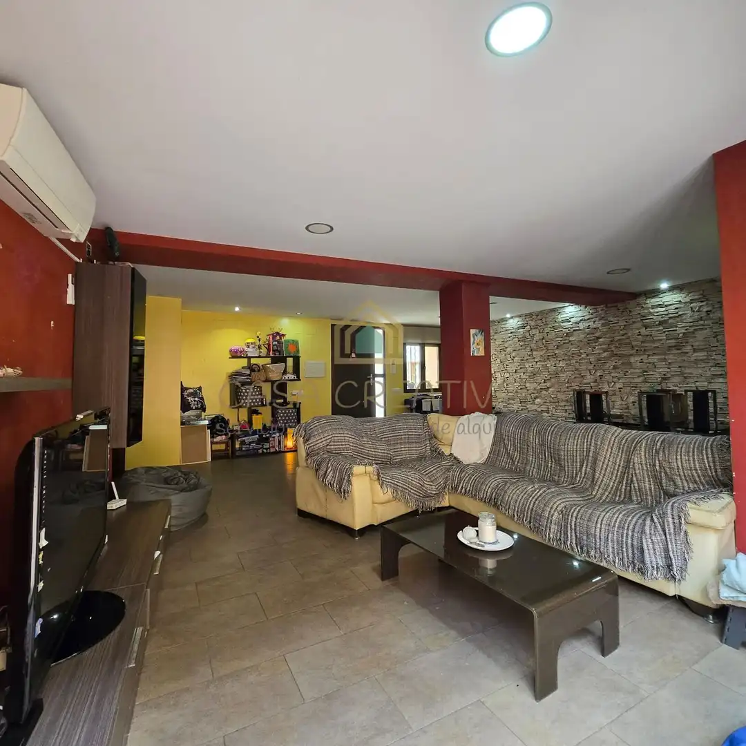 Casa o xalet en venda en Mogente / Moixent amb Aire condicionat, Terrassa i Traster