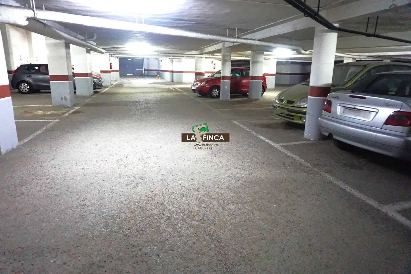 Aparcament de Garatge en venda en Oviedo 