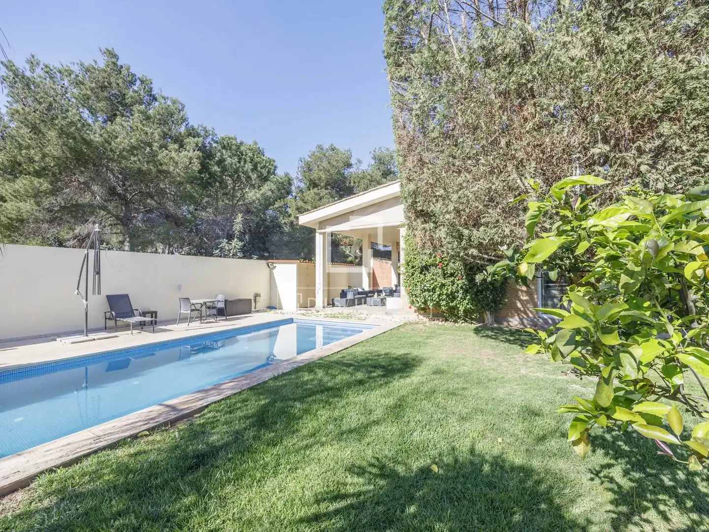 Jardí de Casa o xalet en venda en Bétera amb Aire condicionat, Calefacció i Jardí privat
