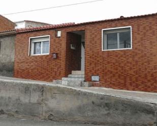 Vista exterior de Casa o xalet en venda en Calatorao
