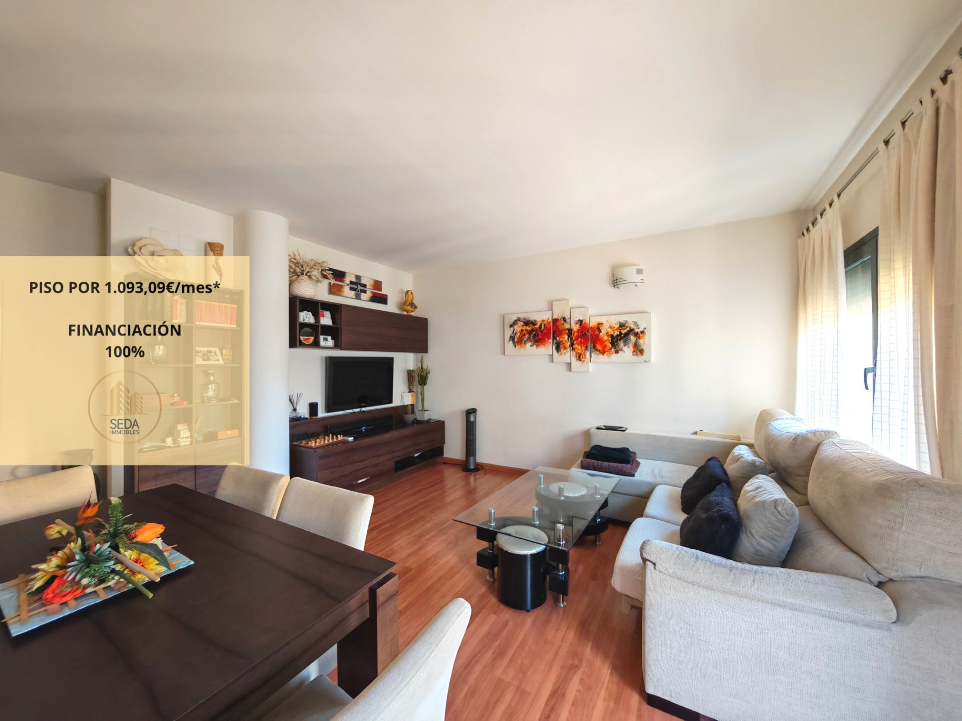 Sala d'estar de Pis en venda en Barberà del Vallès amb Aire condicionat, Calefacció i Parquet