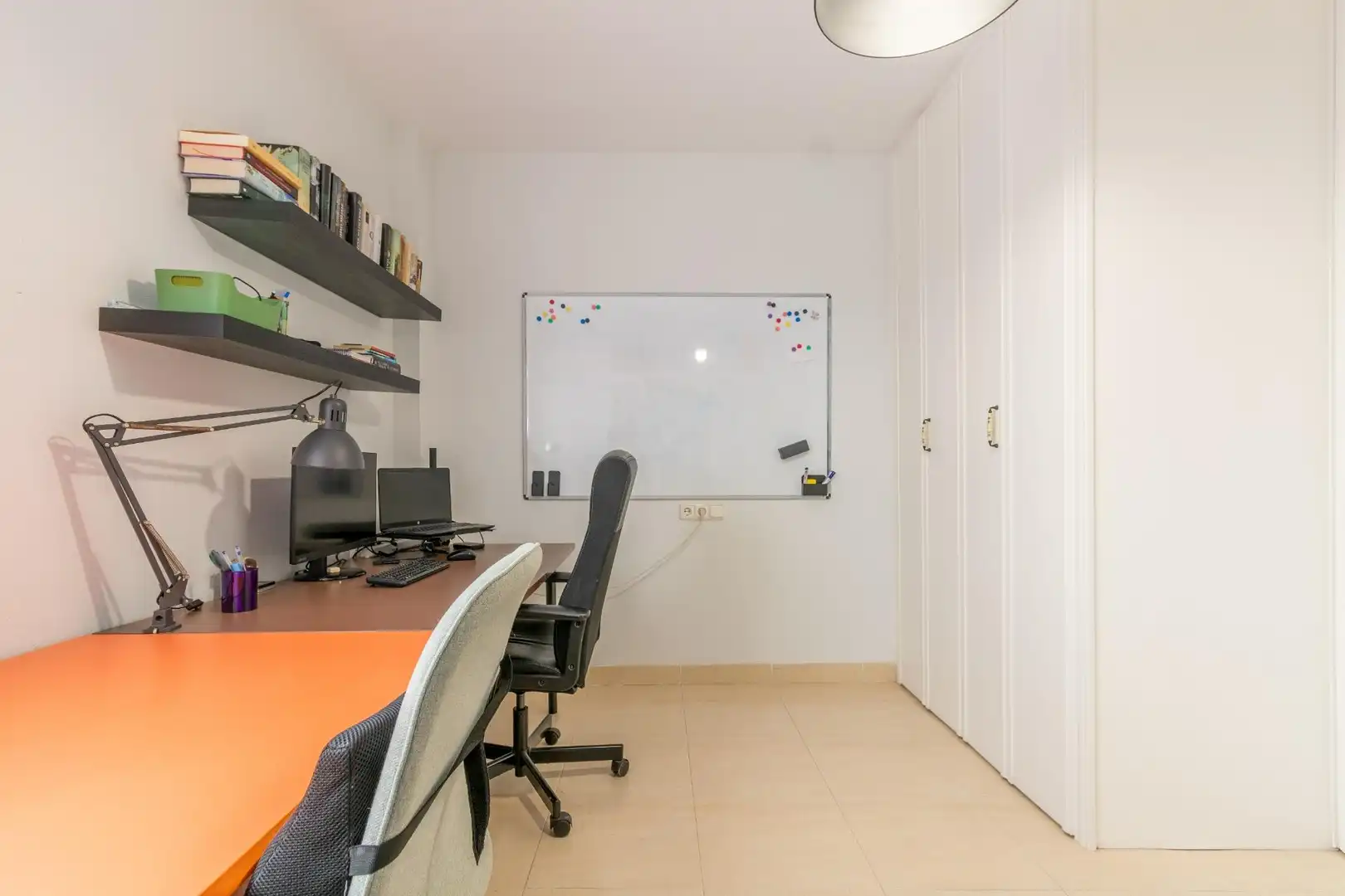 Piso en venta en Almería con Aire acondicionado, Calefacción y Balcón