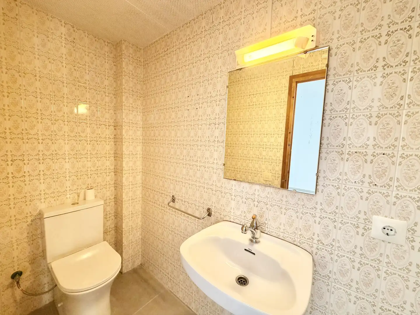 Badezimmer von Geschaftsraum zur Miete in Empuriabrava