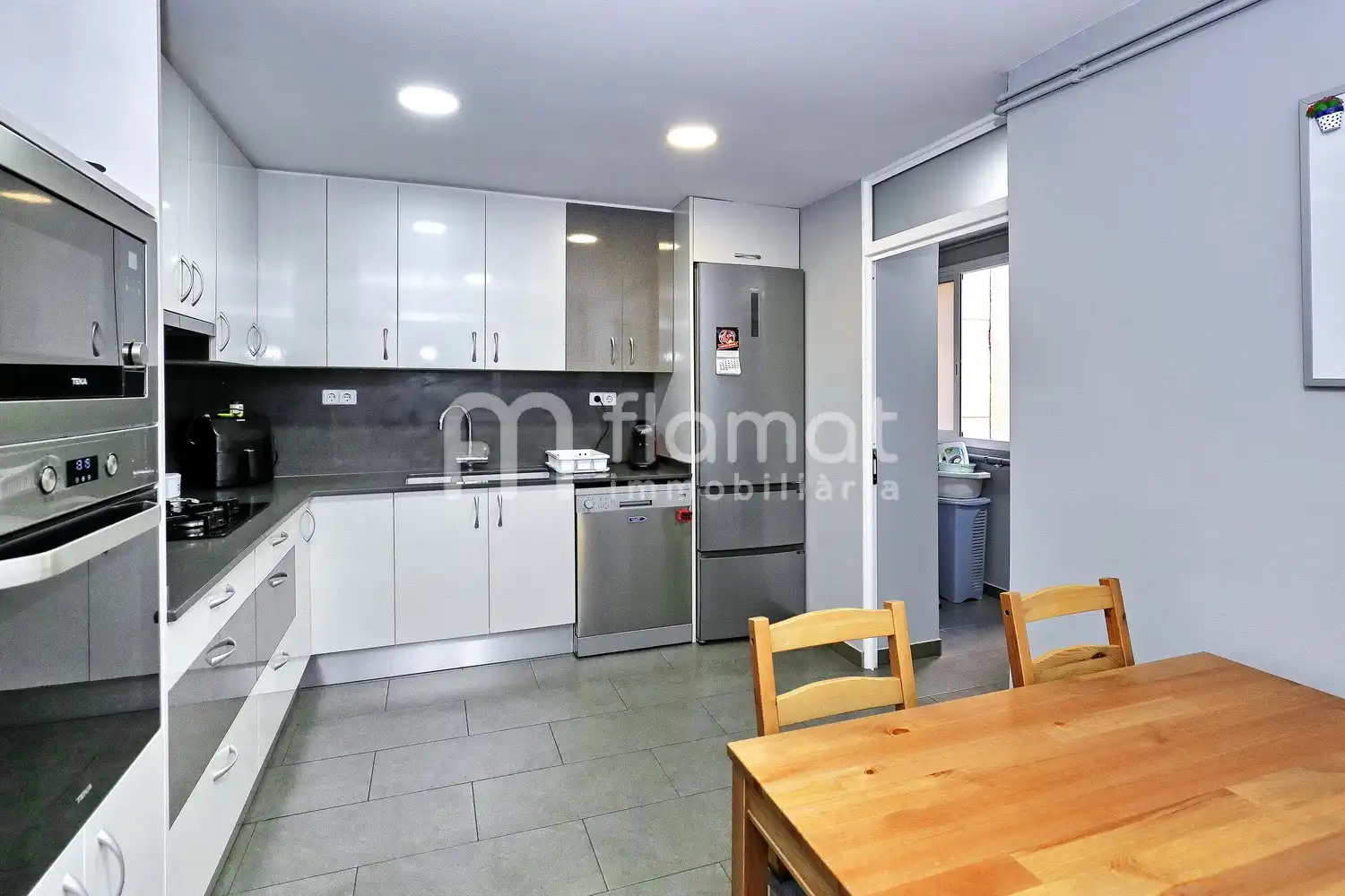 Kitchen of Flat for sale in Sabadell