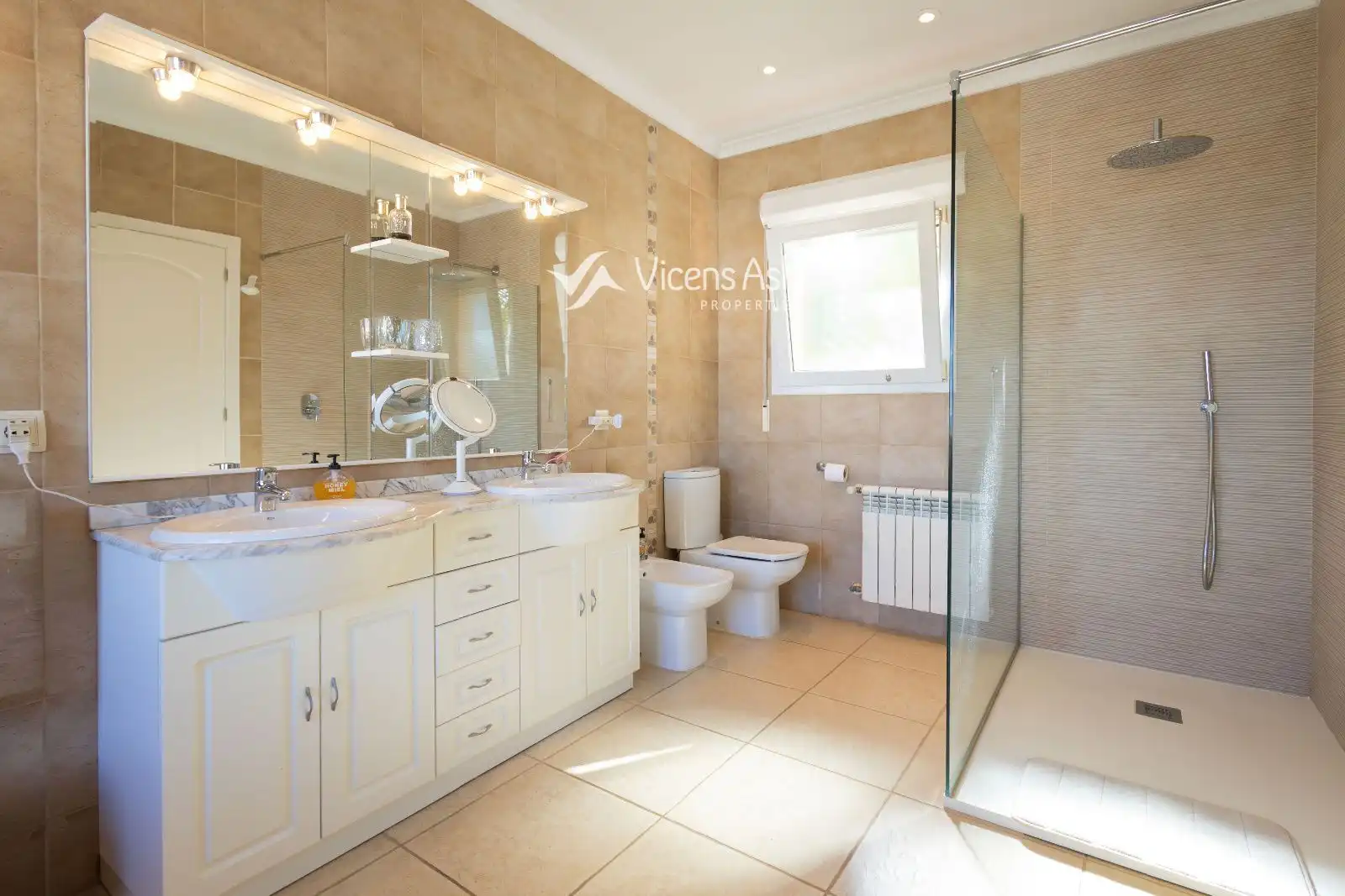 Bathroom of Houses for sale in Jávea / Xàbia  with Air Conditioner, Heating and Terrace