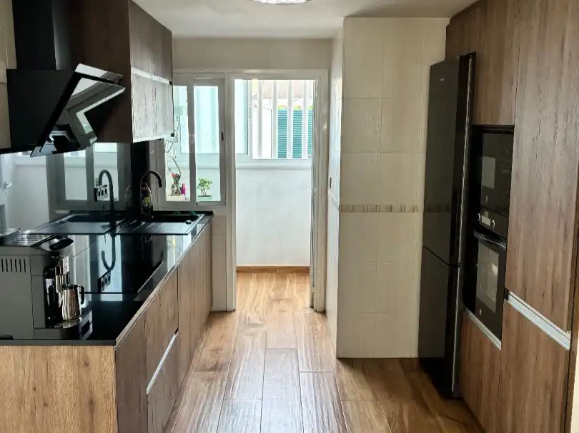 Cuina de Casa o xalet en venda en Finestrat amb Aire condicionat, Terrassa i Balcó