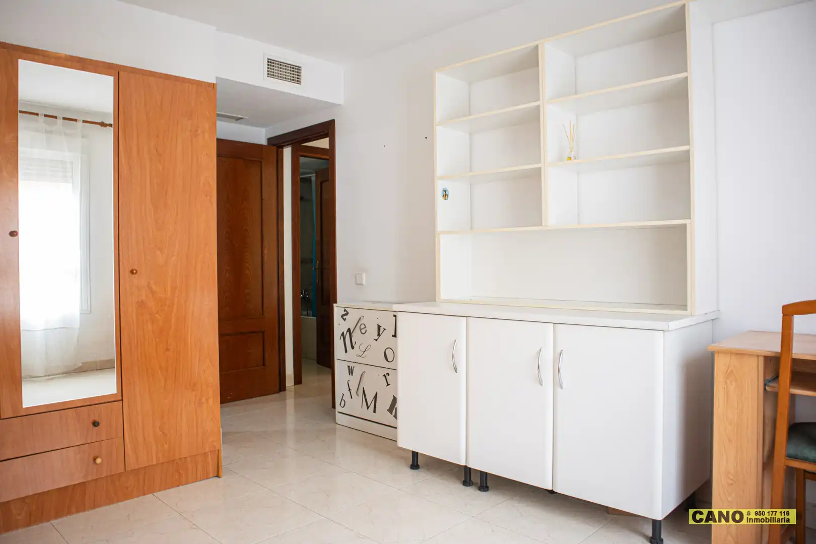 Küche von Wohnung zum Verkauf in Roquetas de Mar