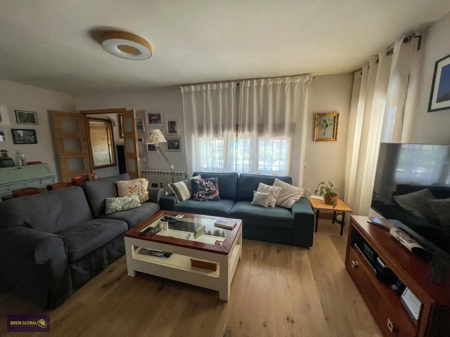 Sala de estar de Casa o chalet en venta en Buitrago del Lozoya con Calefacción, Jardín privado y Terraza