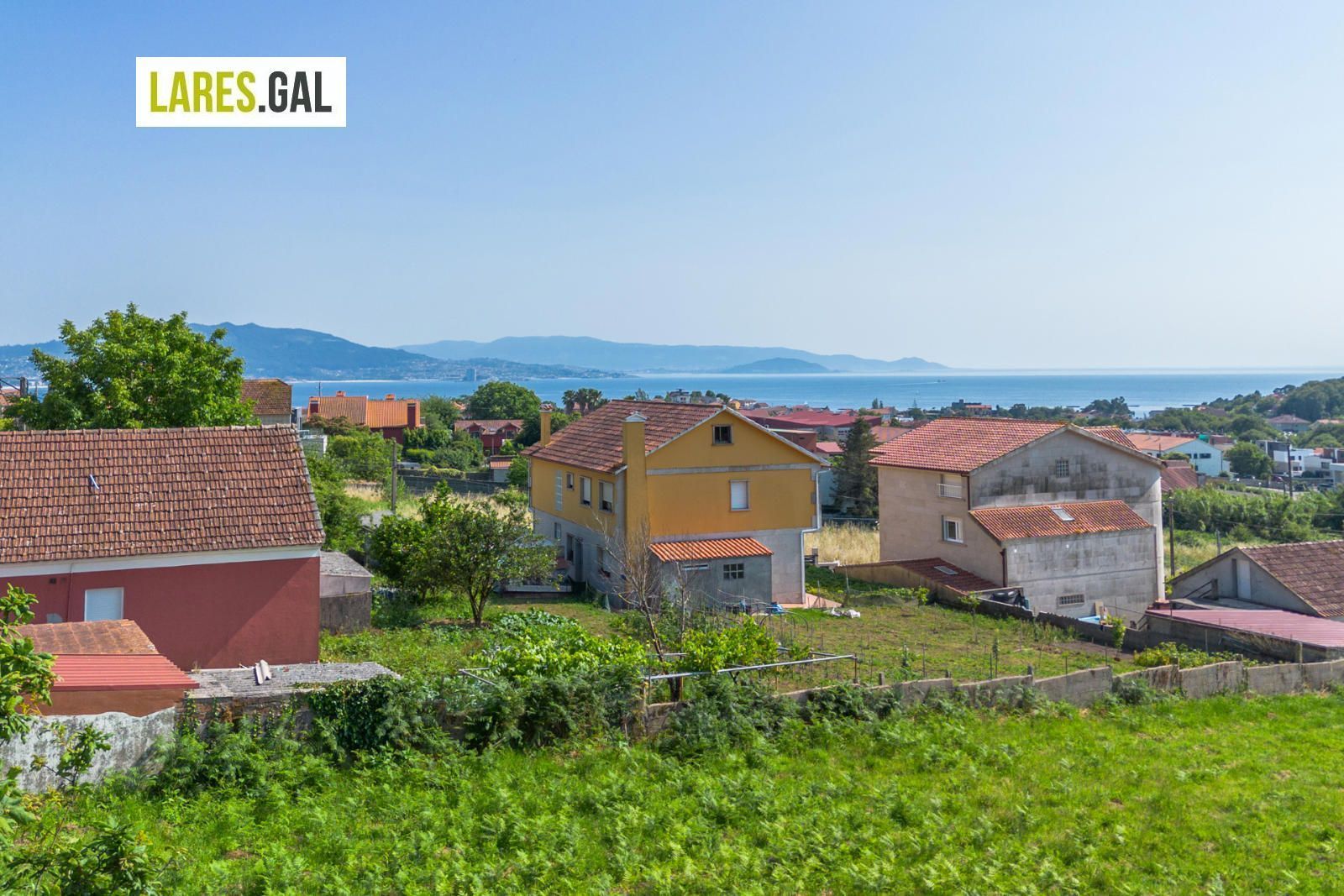 Land for sale in Cangas 