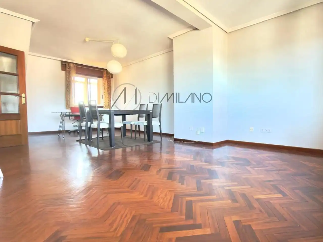 Dining room of Flat for rent in Vigo   with Heating, Terrace and Storage room