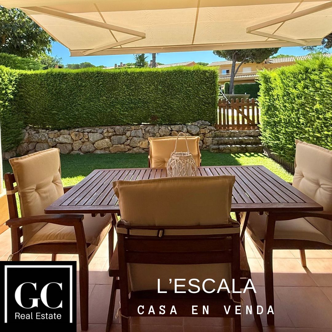 Garden of Single-family semi-detached for sale in L'Escala  with Air Conditioner, Private garden and Terrace
