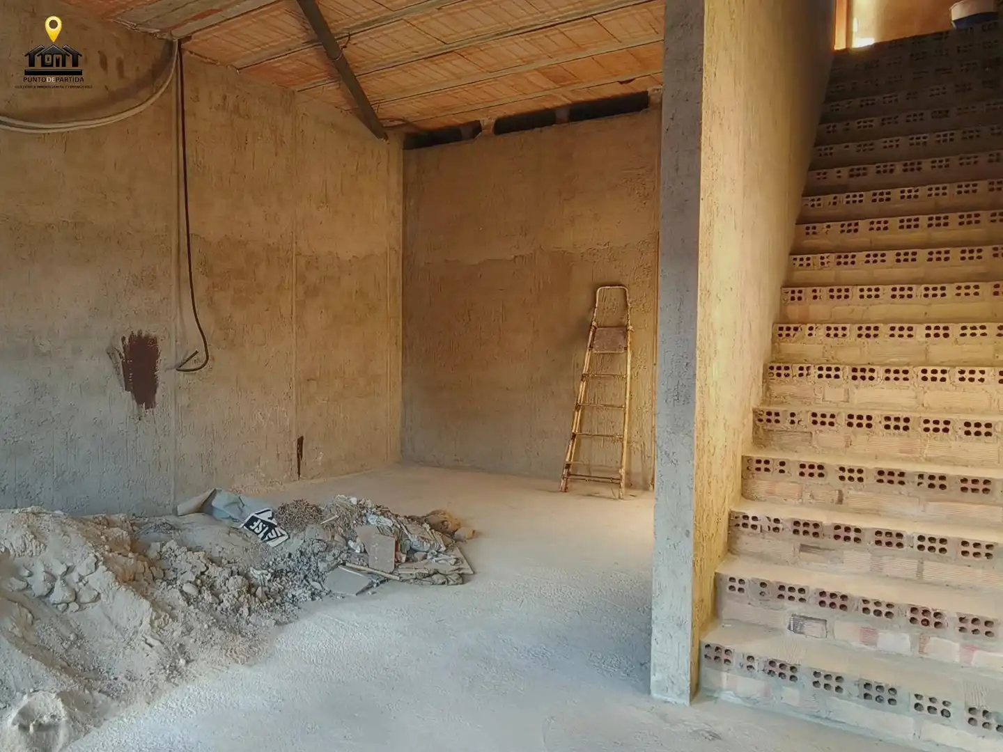 Casa o xalet en venda en Las Cabezas de San Juan amb Balcó