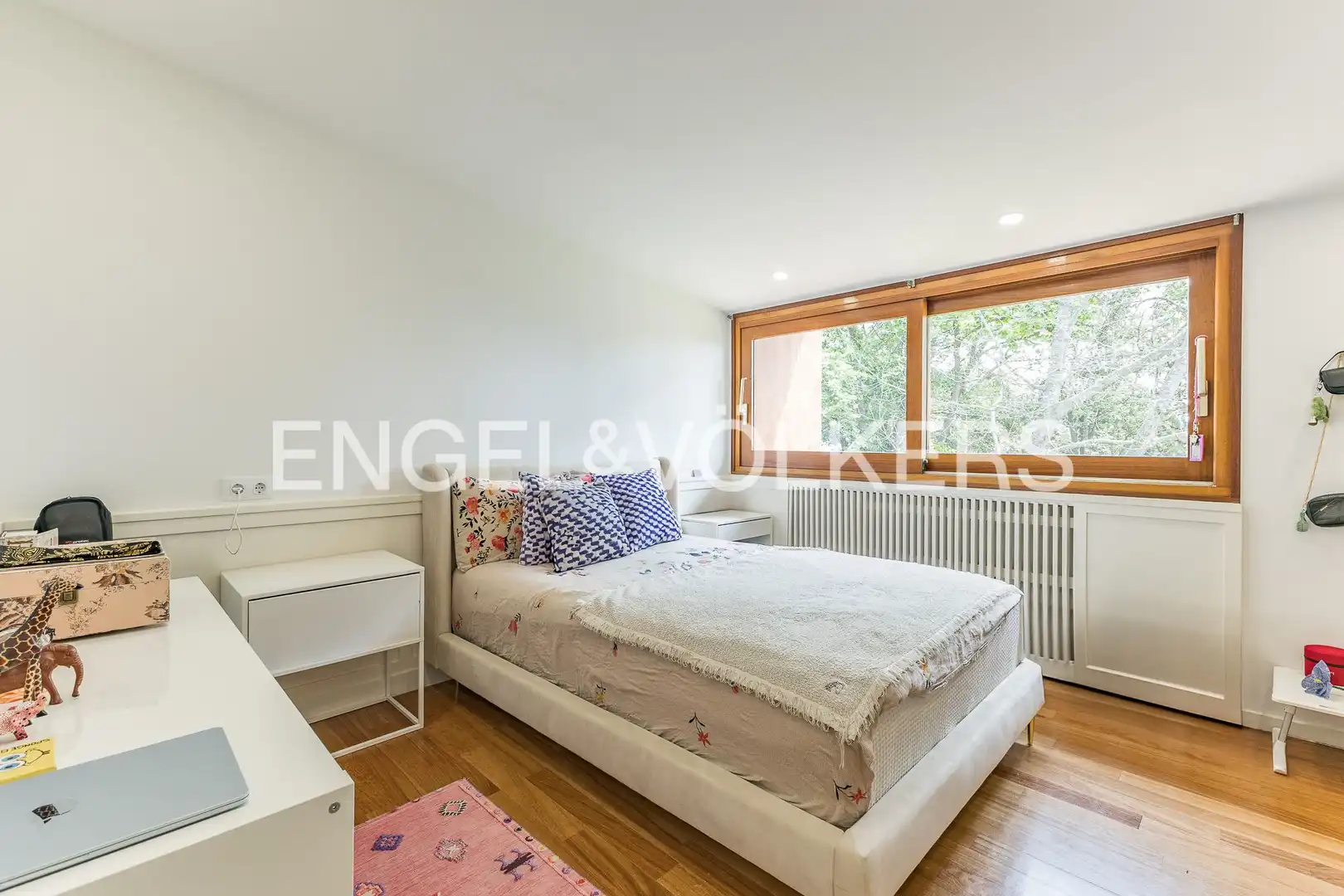 Habitación de Casa o chalet en venta en Barcelona con Aire acondicionado, Calefacción y Jardín privado