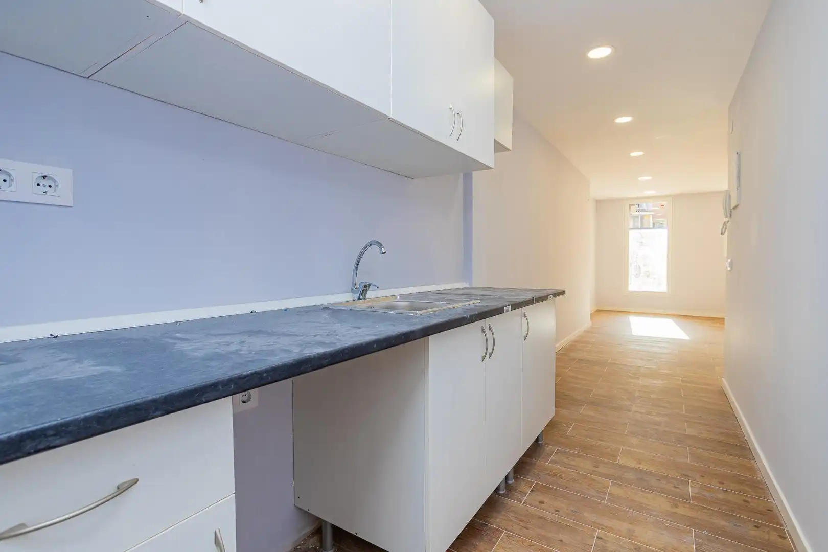 Cocina de Estudio en venta en Alcobendas con Calefacción y Amueblado