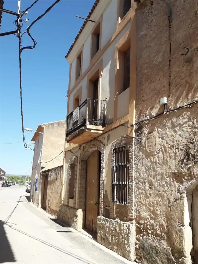 Vista exterior de Garaje en venta en La Secuita