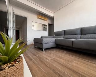 Living room of Flat to rent in Castellón de la Plana / Castelló de la Plana  with Air Conditioner