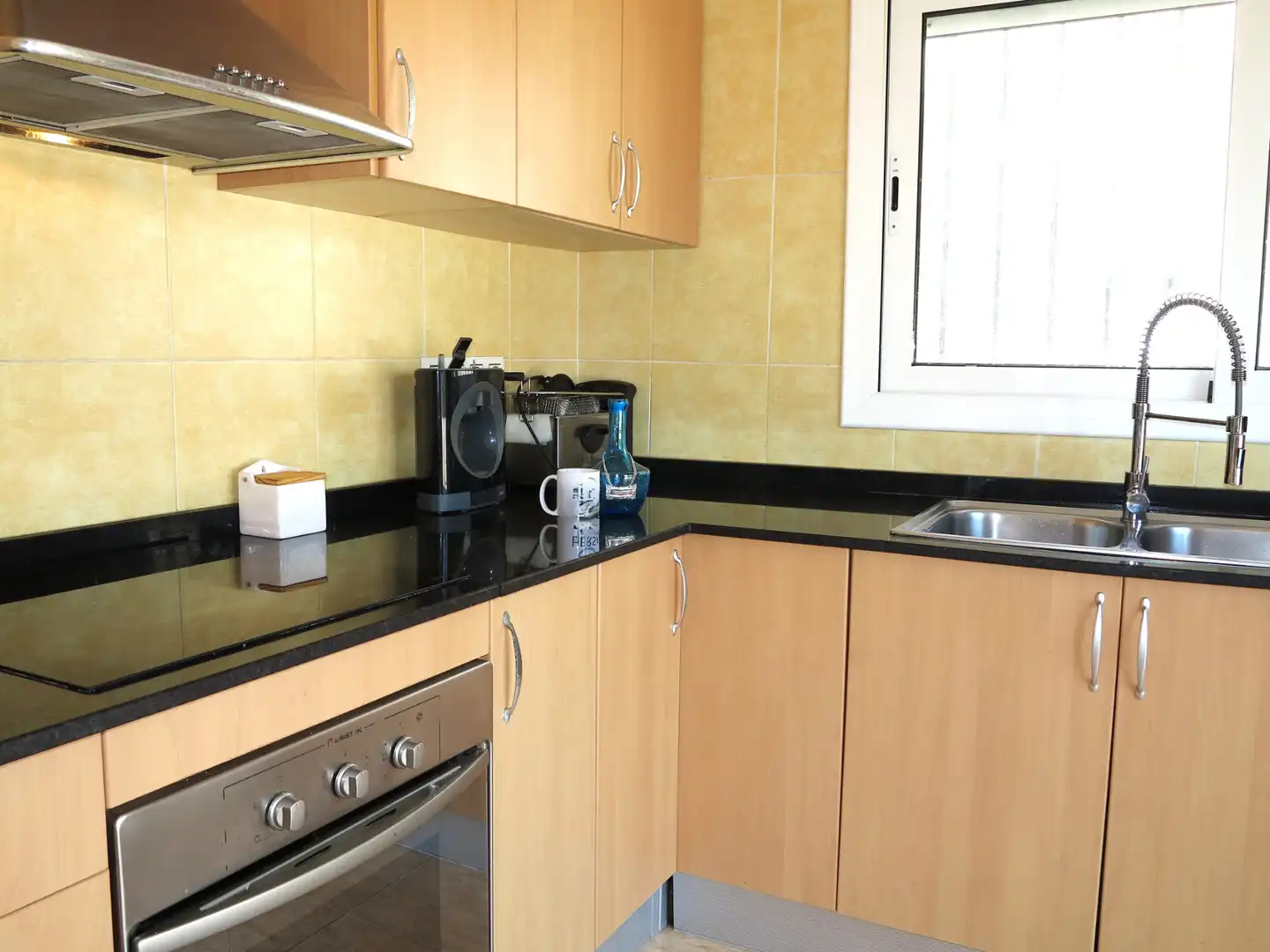 Cocina de Casa o chalet en venta en Blanes con Aire acondicionado, Jardín privado y Terraza