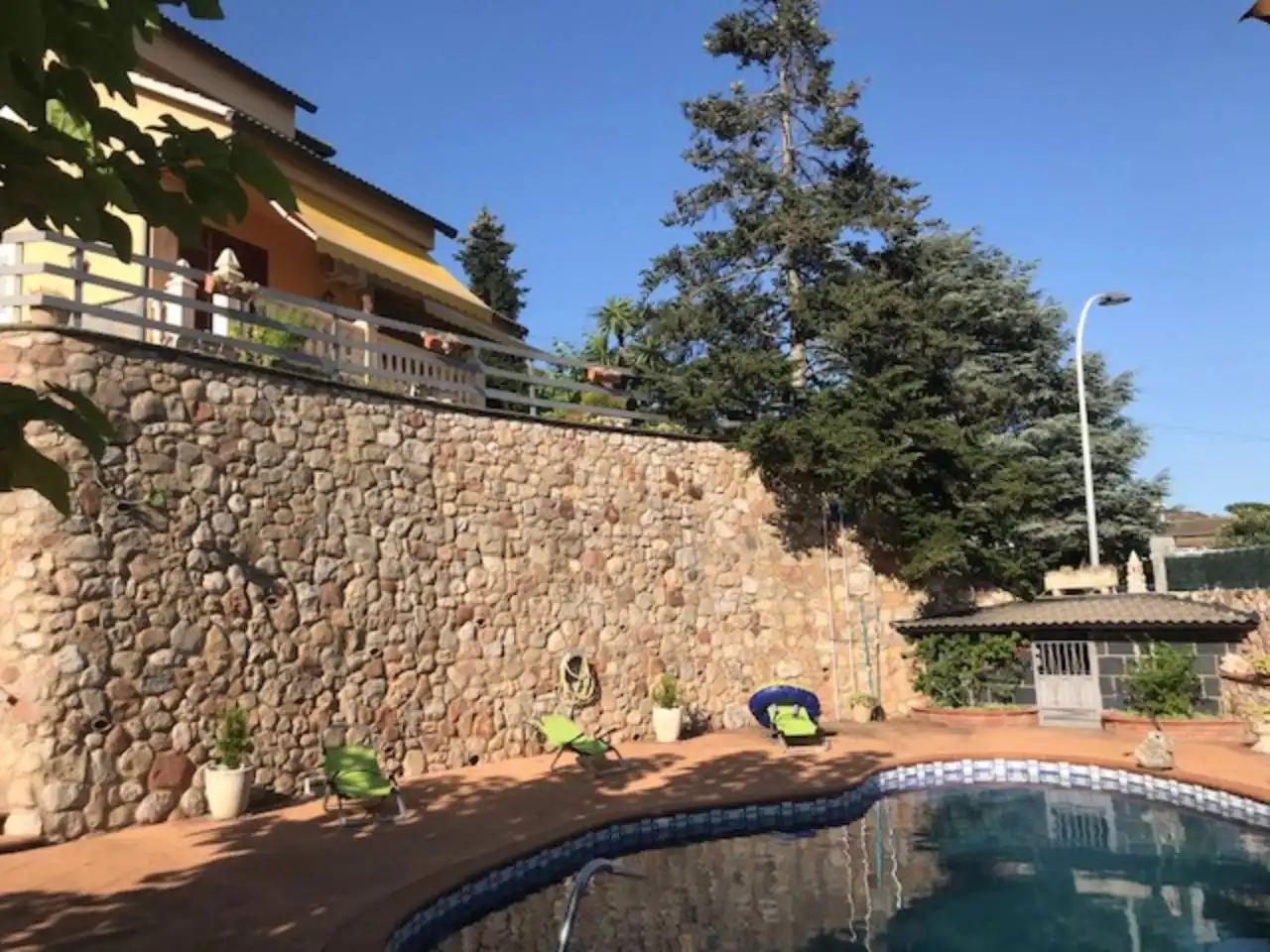 Piscina de Casa o chalet en venta en Caldes de Montbui con Aire acondicionado, Calefacción y Jardín privado