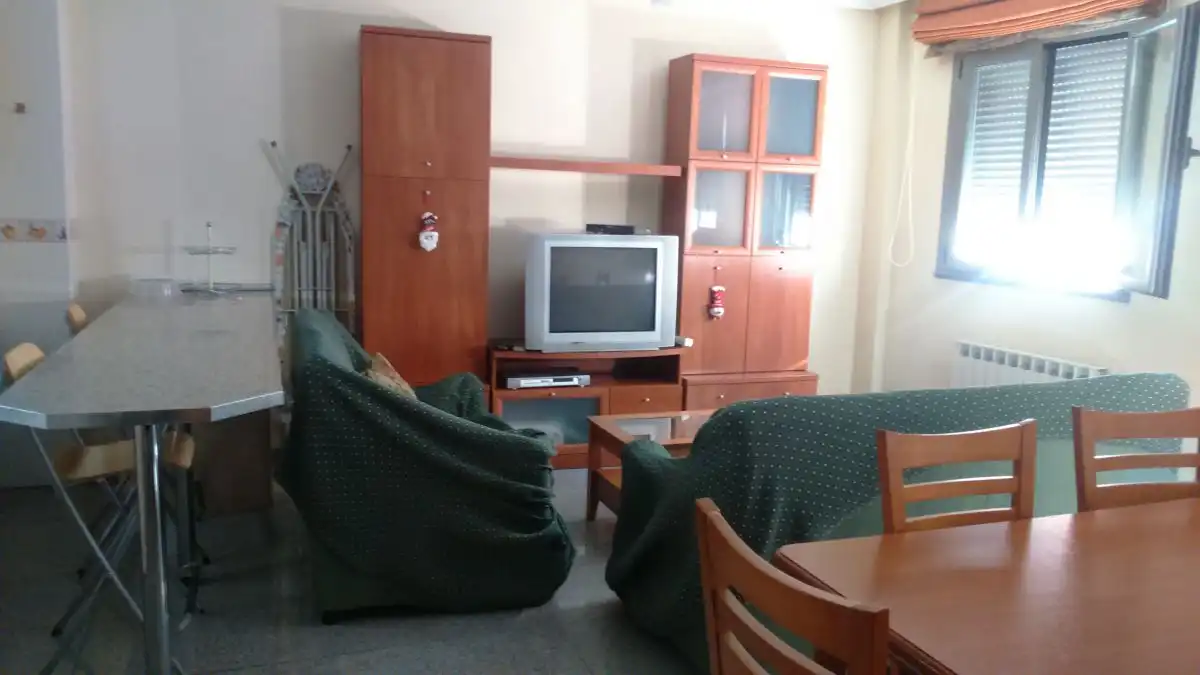 Sala d'estar de Pis en venda en Cáceres Capital amb Moblat