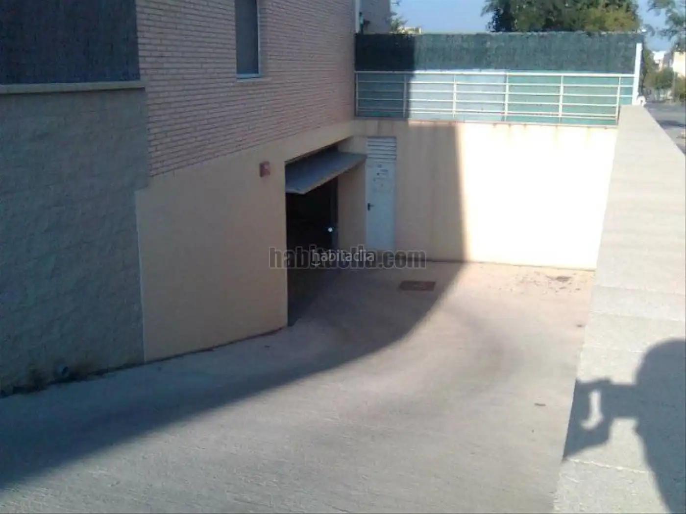 Einzelparkplatz zum Verkauf in Carrer Castell de Tona 11, imagen 3