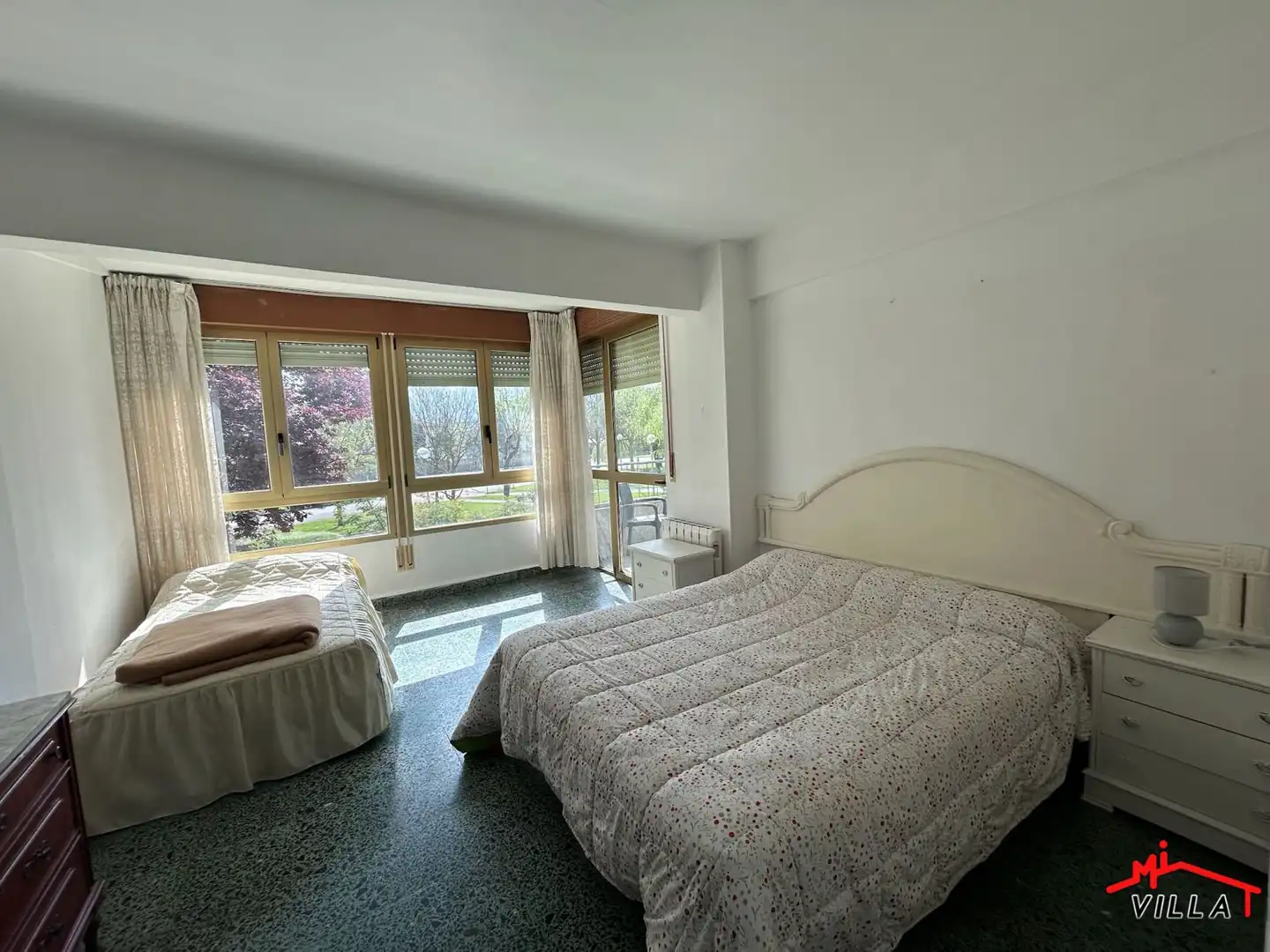 Schlafzimmer von Wohnung zum Verkauf in Laredo mit Heizung, Terrasse und Möbliert