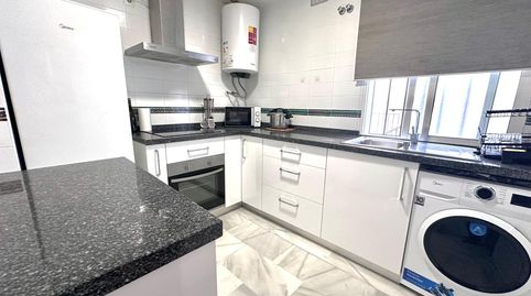 Foto 2 de Piso en venta en Doctor Barraquer - G. Renfe - Policlínico, Sevilla Capital