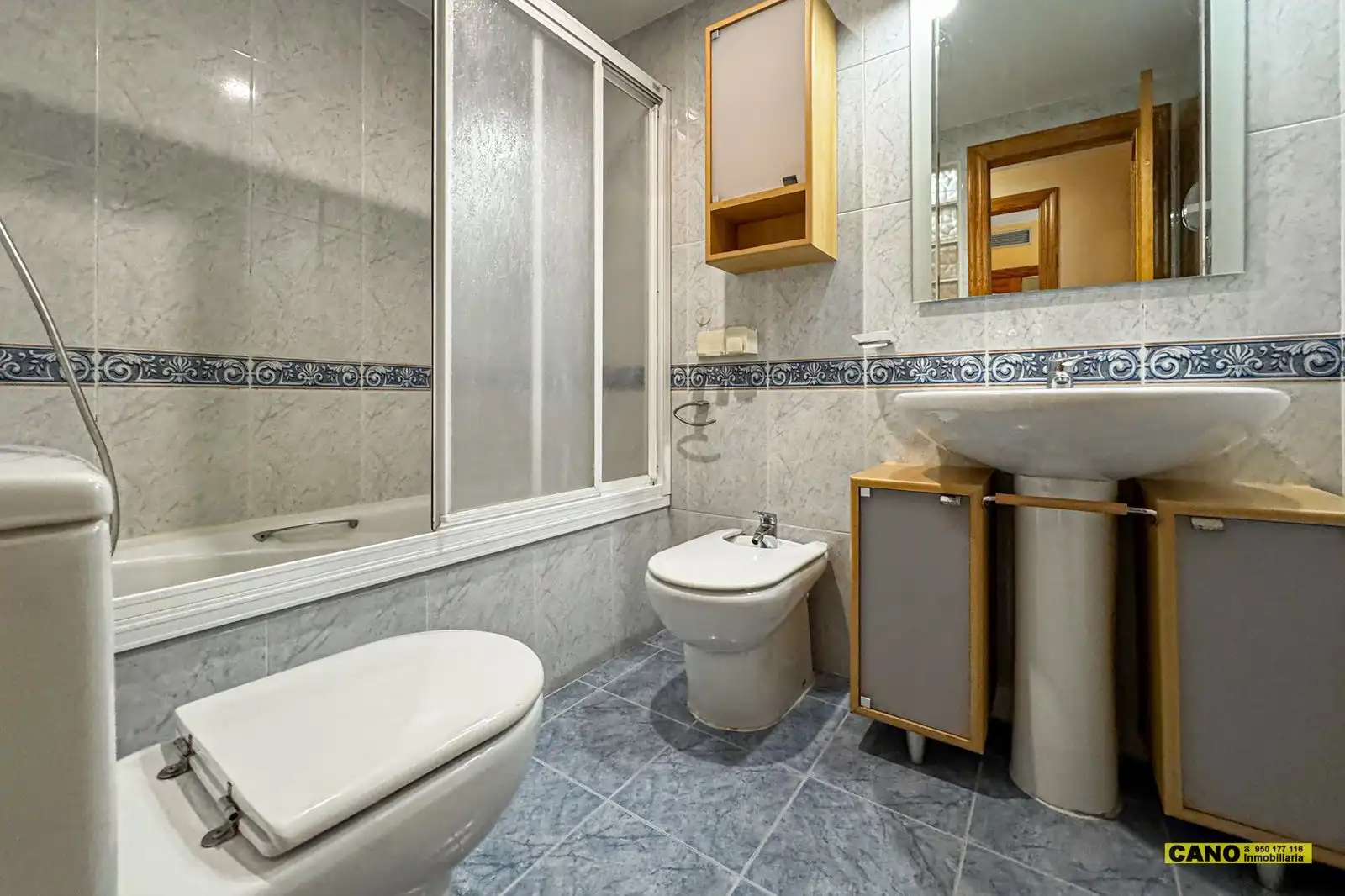 Baño de Piso en venta en Almería con Trastero