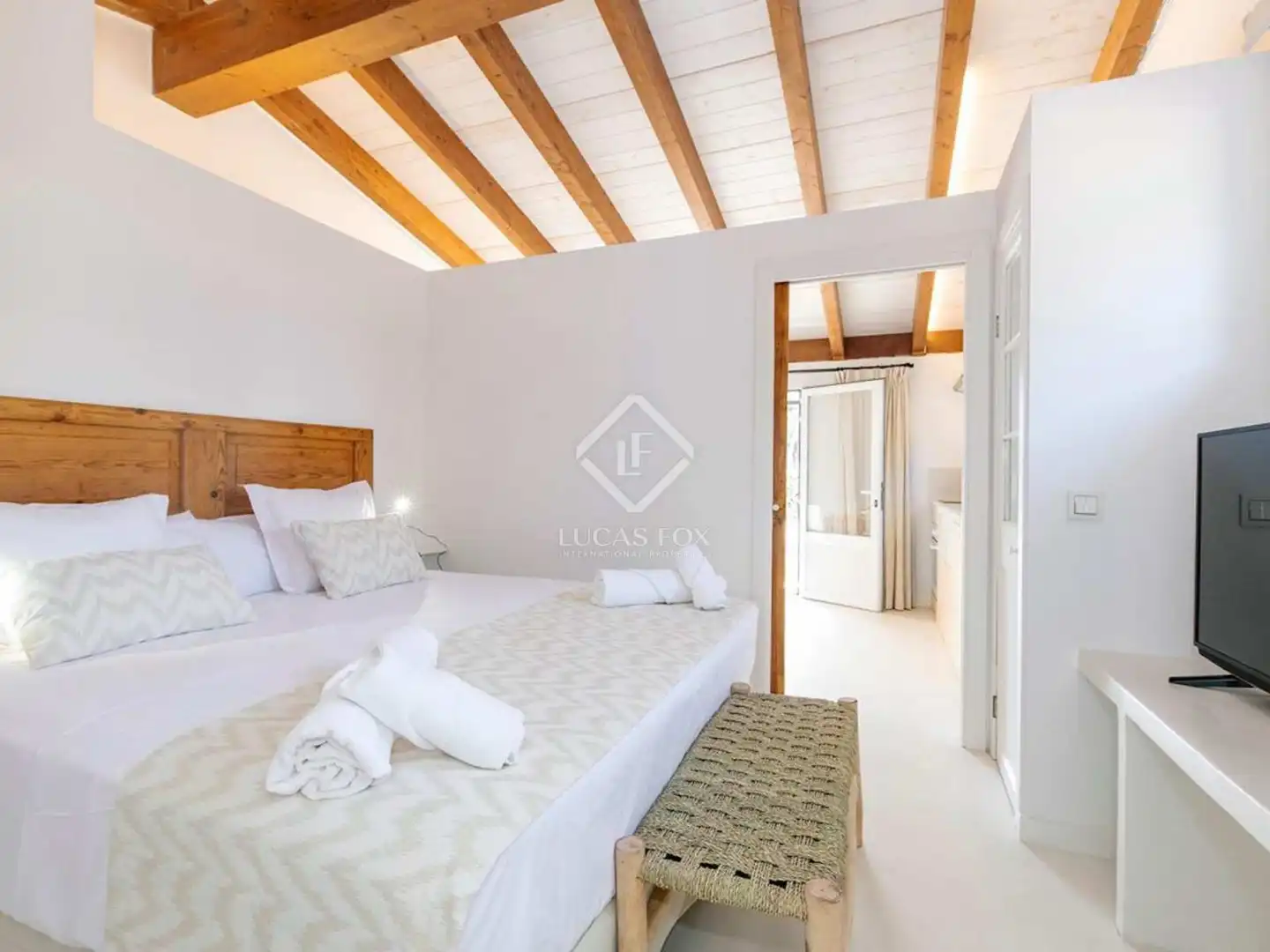 Casa rústica con piscina en venta en Es Mercadal poble, imagen 25