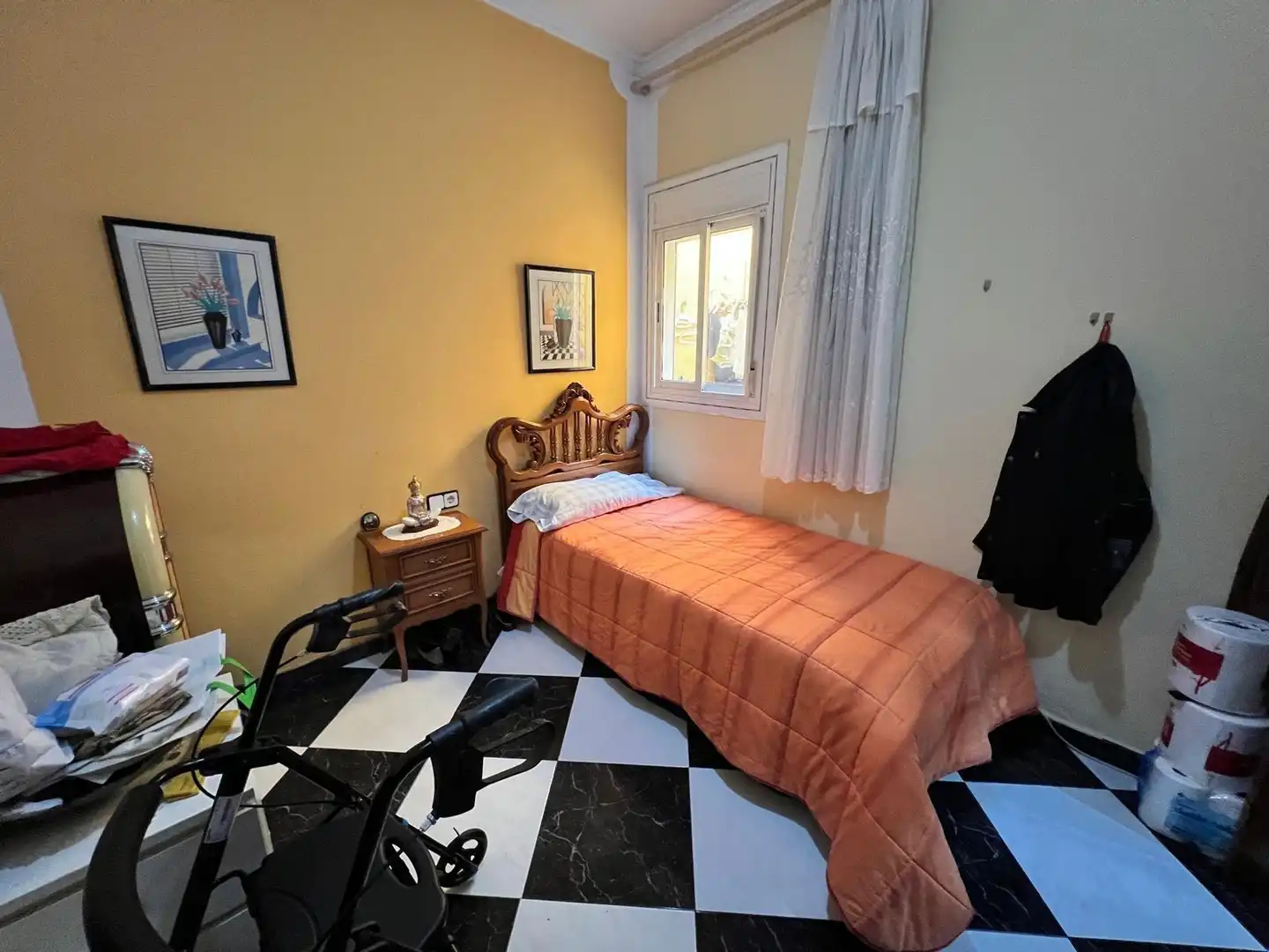 Dormitori de Casa o xalet en venda en Sabadell amb Aire condicionat, Calefacció i Jardí privat
