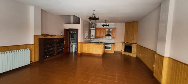 Local comercial en Venta en Calle Carmelo Tecedor en Villamediana de Iregua