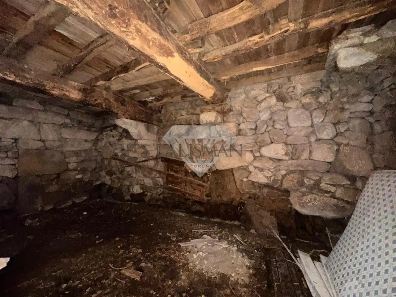 Casa o chalet en venta en A Lama   con Jardín privado, Trastero y Amueblado