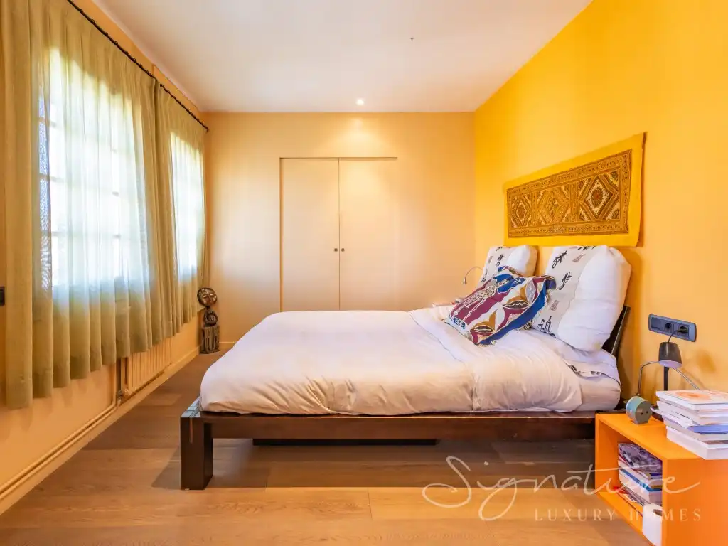 Habitación de Ático en venta en Sant Cugat del Vallès con Aire acondicionado