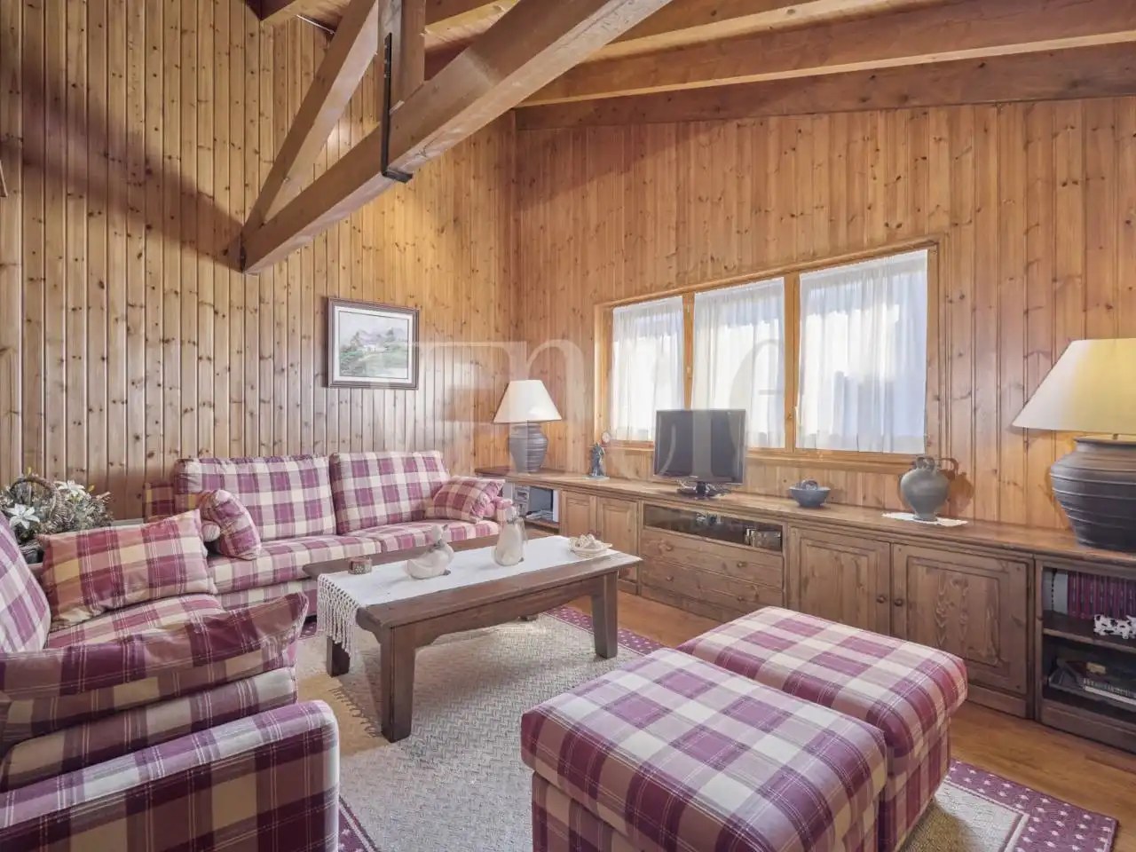 Sala d'estar de Casa o xalet en venda en Fontanals de Cerdanya amb Calefacció, Jardí privat i Parquet