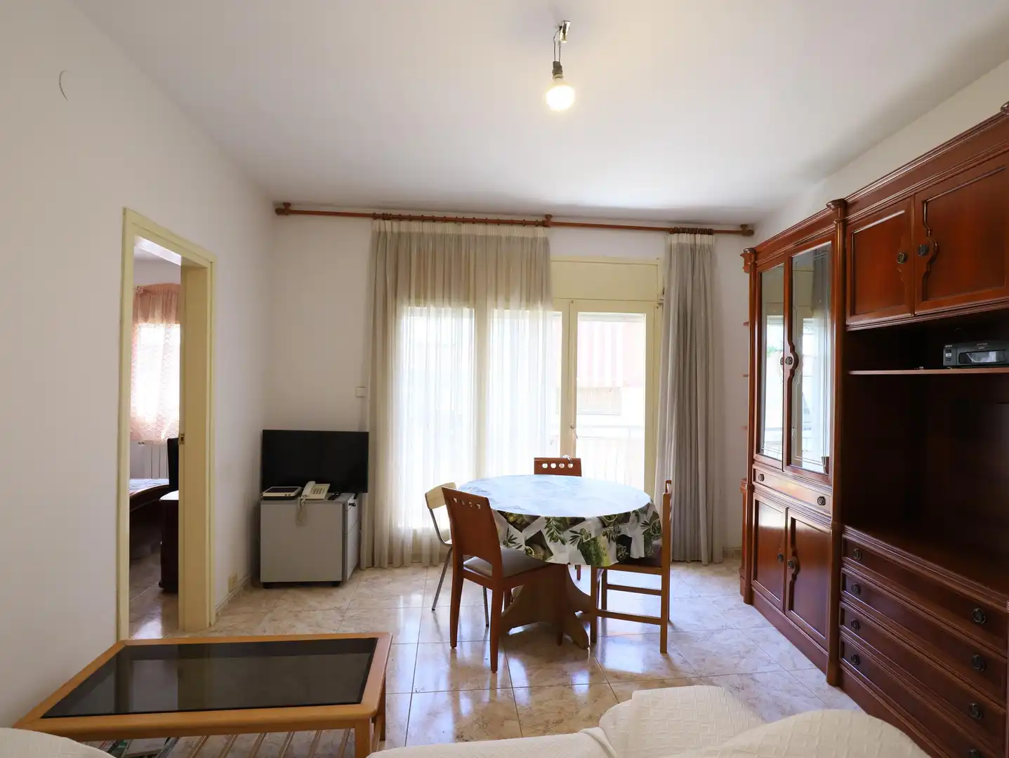 Living room of Flat for sale in Esplugues de Llobregat  with Air Conditioner, Heating and Terrace
