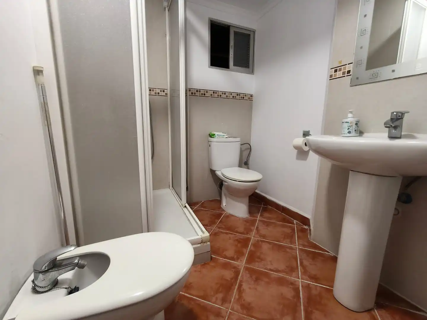 Baño de Piso en venta en Valencia con Aire acondicionado, Terraza y Balcón