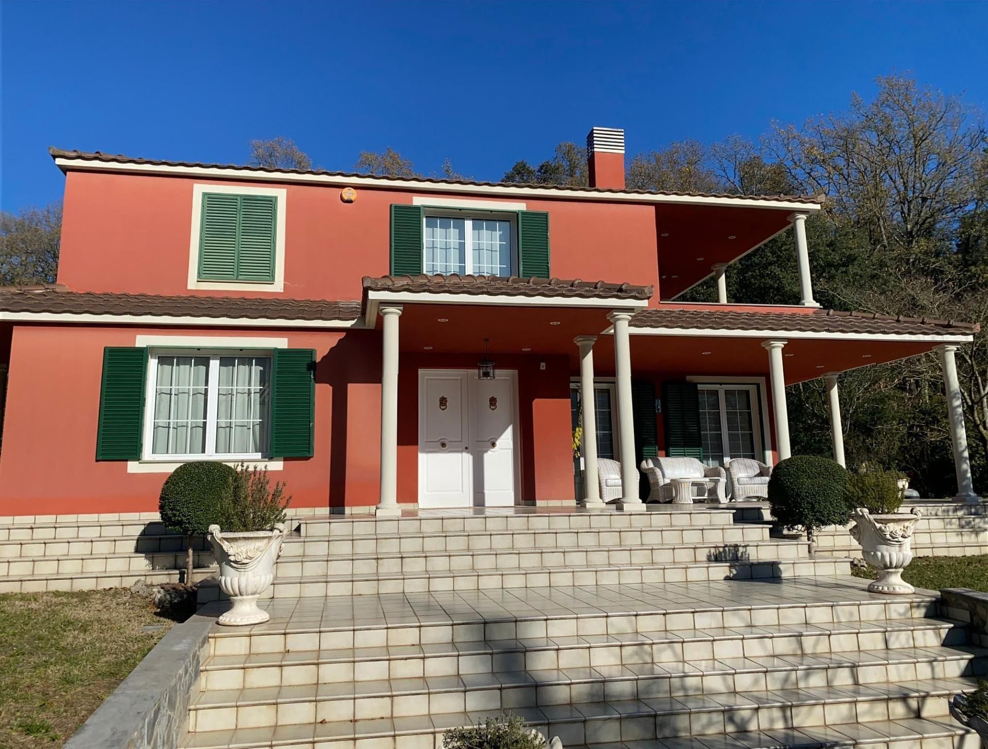 Vista exterior de Casa o xalet en venda en Sant Feliu de Pallerols amb Aire condicionat, Calefacció i Jardí privat