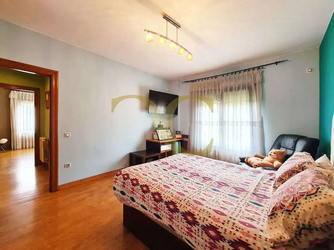 Bedroom of Houses for sale in Gijón   with Heating, Private garden and Terrace