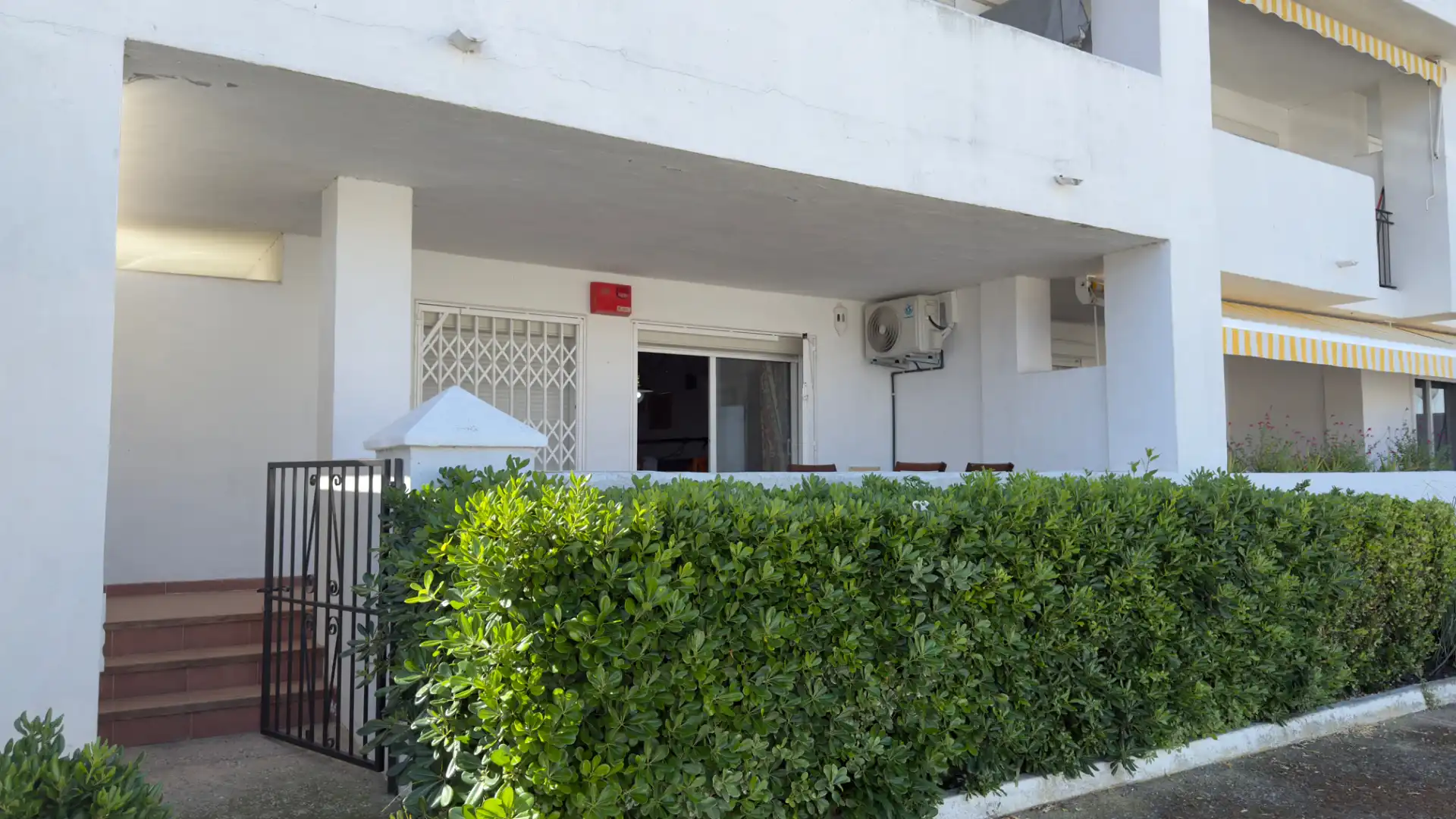 Vista exterior de Apartamento en venta en Roses con Aire acondicionado, Calefacción y Terraza