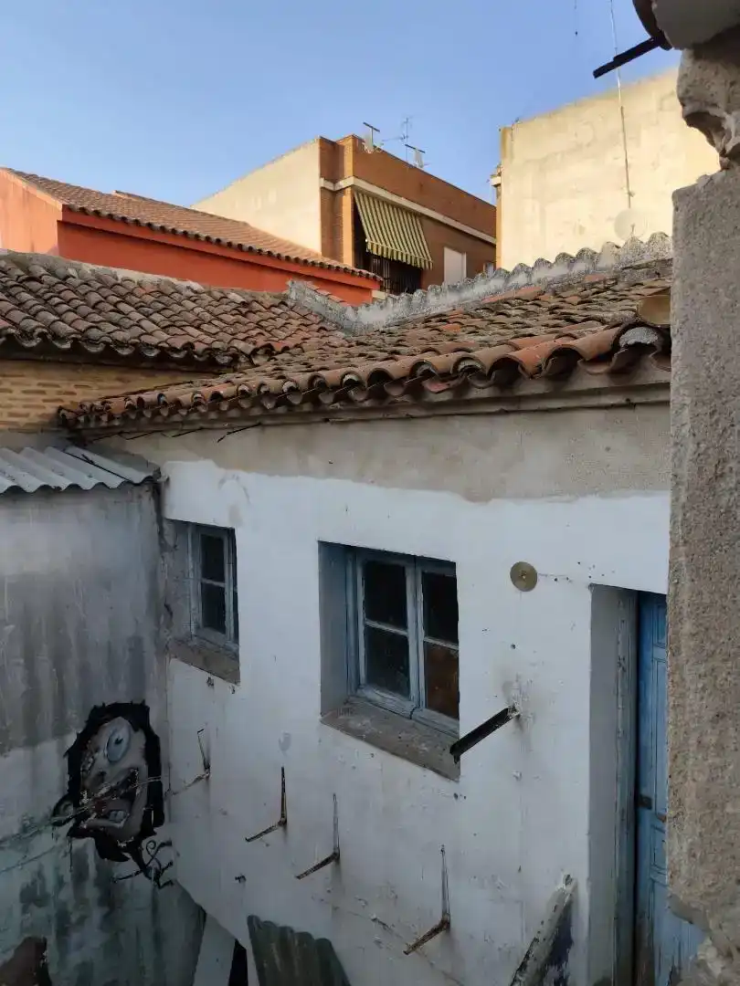 Vista exterior de Casa o xalet en venda en Talavera de la Reina amb Balcó
