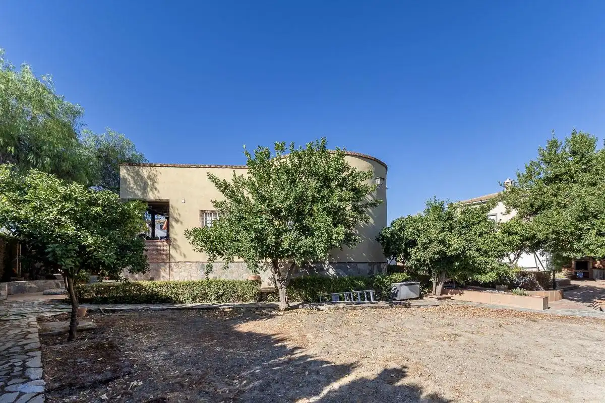 Villa con piscina in vendita a Residencial Triana - Barrio Alto, imagen 46