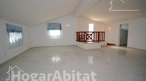 Foto 2 de Casa o xalet en venda a Calle Llíria, Benaguasil, Valencia