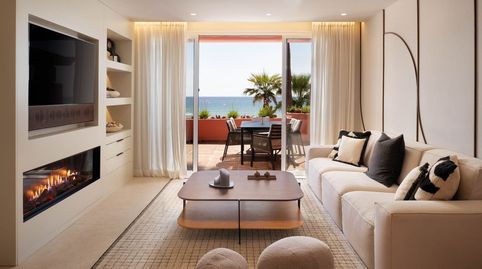 Foto 3 de Apartamento en venta en Guadalmansa, Estepona