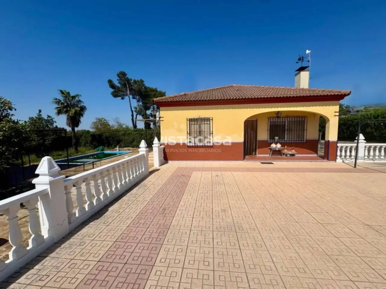 Außenansicht von Country house zum Verkauf in Mairena del Alcor mit Heizung, Privatgarten und Terrasse