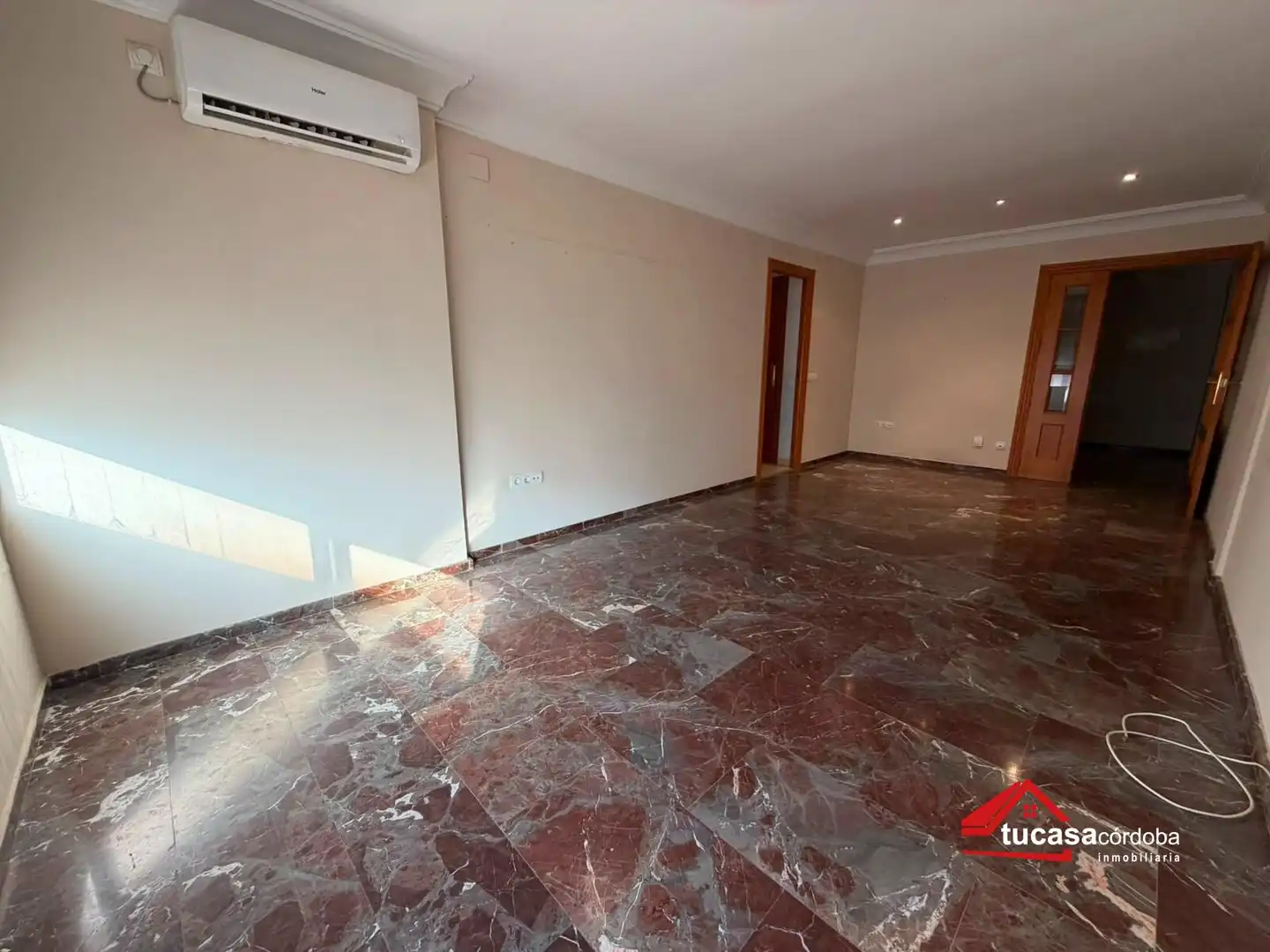 Piso en venta en Córdoba con Aire acondicionado